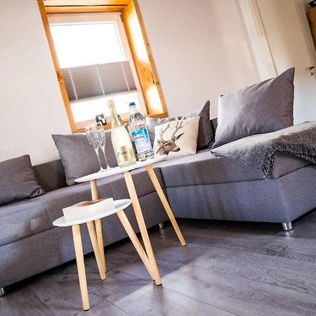 Neu Renoviertes Ferienhaus/Wohnunng Kleine Auszeit 索嫩布尔 外观 照片