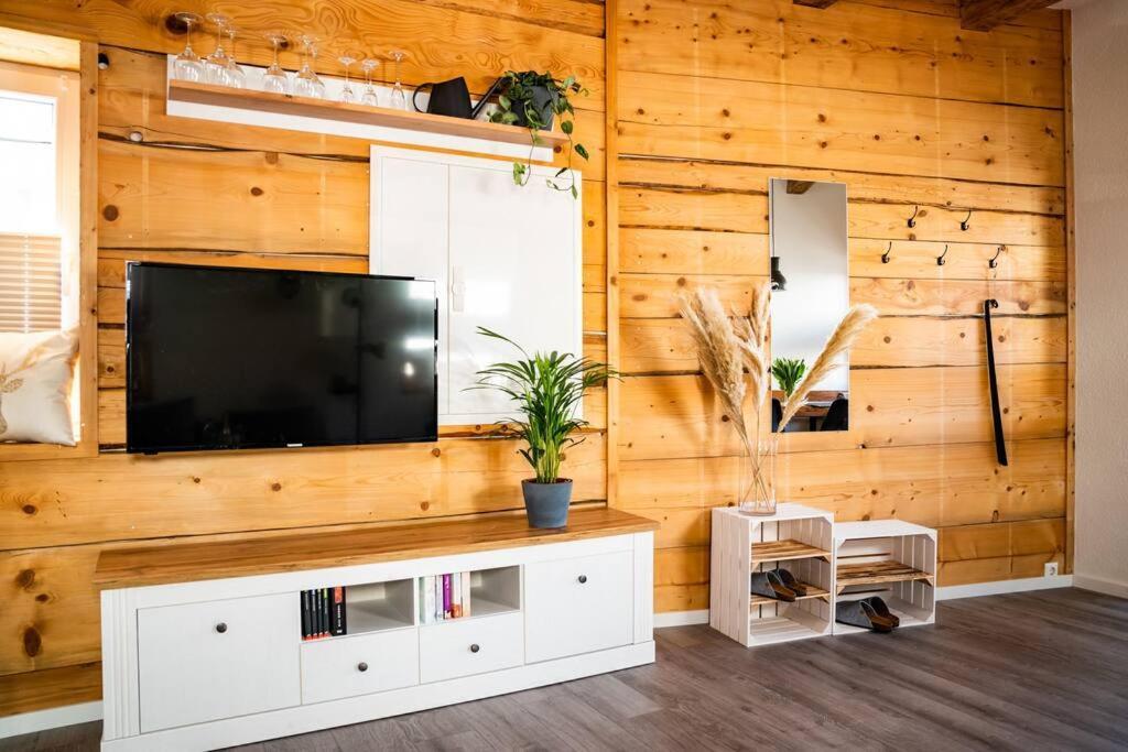 Neu Renoviertes Ferienhaus/Wohnunng Kleine Auszeit 索嫩布尔 外观 照片